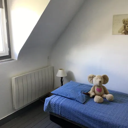 Holiday home Sara's 24